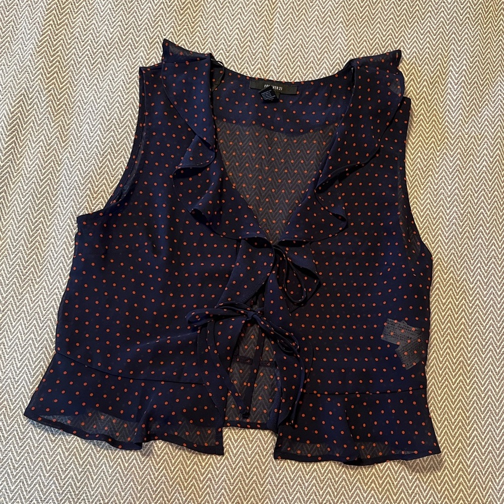 Tie front blouse, Size Medium
